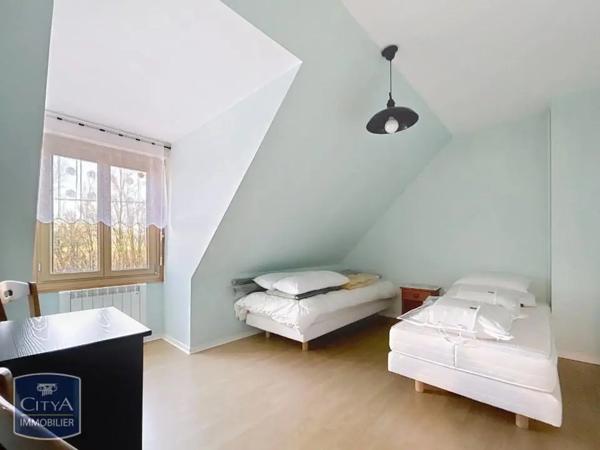 Maison à louer 5 pièces 155.05m² Duisans (62161)