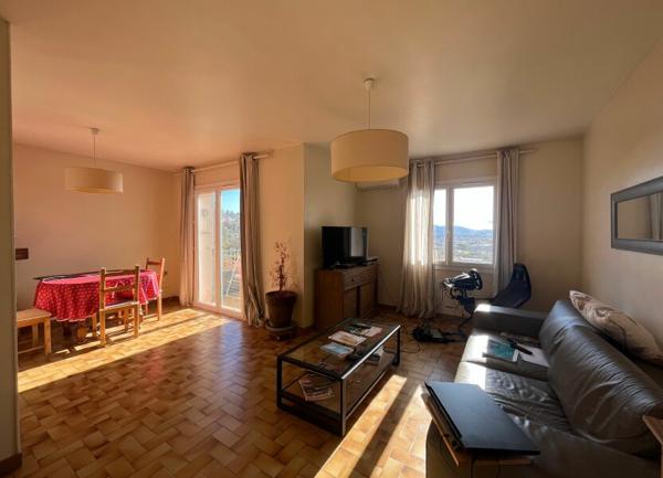 Maison à vendre    6 pièces • 114,61 m2 La Valette-du-Var