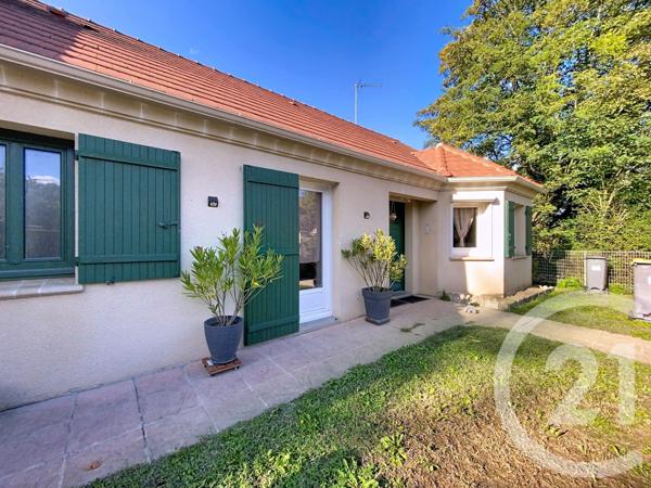 Maison à vendre  4 pièces - 97 m2 ST PIERRE LES NEMOURS - 77