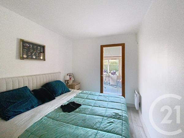 Maison à vendre  4 pièces - 97 m2 ST PIERRE LES NEMOURS - 77