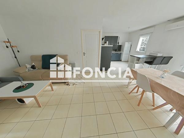 Location Appartement 3 pièces 69.29 m² - 7 RUE DU GREZET Rodilhan 30230