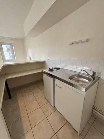 Appartement 1 pièce                                        - 44000 Nantes - Centre ville Réf : 10066