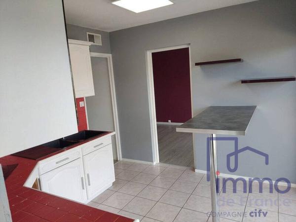 Appartement 5 pièces                                        - 43000 Le Puy-en-Velay Réf : 2563-CIFVFOREZVELAY