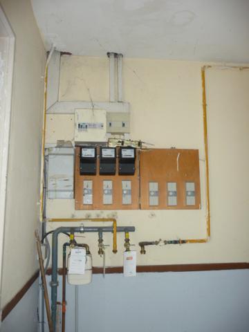 SAINTJUST SAINT RAMBERT IMMEUBLE 200 M² AVEC 5 PARKINGS A REHABILITE Saint-Just-Saint-Rambert (42170)