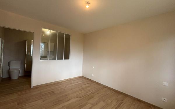Maison à vendre    4 pièces •  Vélines