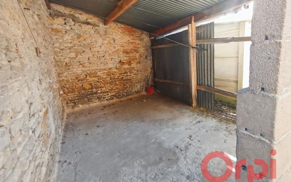 Maison à vendre    4 pièces • 155 m2 Bessais-le-Fromental