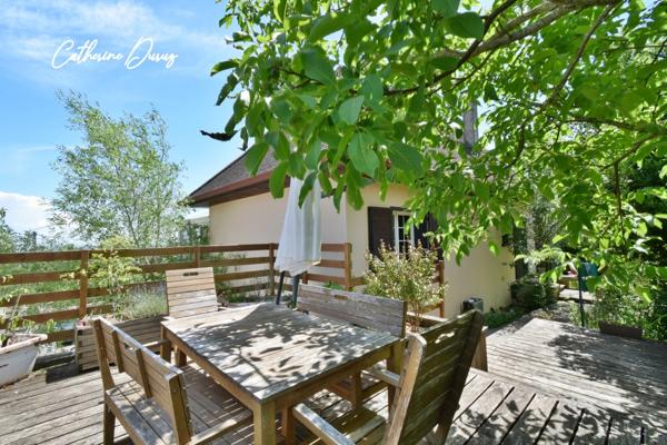 Maison à vendre 7 pièces DIJON (21 )Belle maison d'architecte avec vue panoramique, jardin intimiste et sous-sol complet