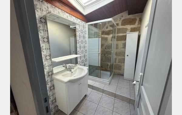 Vente Maison de ville Avec garage et terrasse rénové(e) Montagnac   