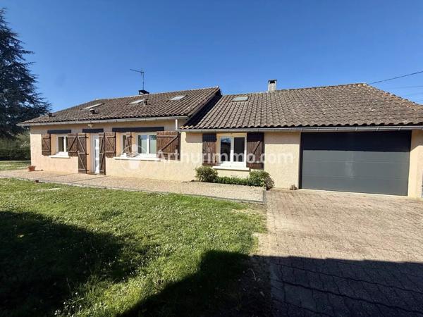 Location Maison 5 pièces 121 m2 à Manzac-sur-Vern