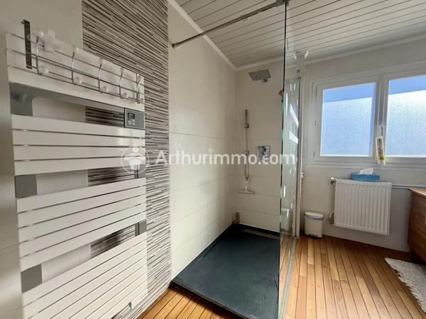 Location Maison 5 pièces 121 m2 à Manzac-sur-Vern