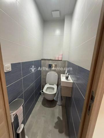 Location Maison 5 pièces 121 m2 à Manzac-sur-Vern