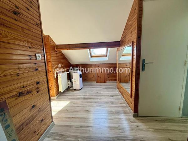 Location Maison 5 pièces 121 m2 à Manzac-sur-Vern