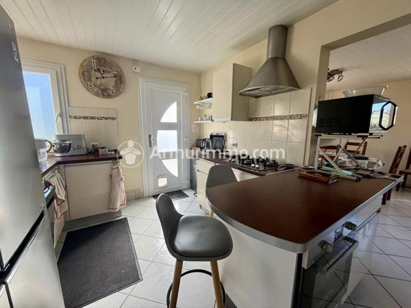 Location Maison 5 pièces 121 m2 à Manzac-sur-Vern