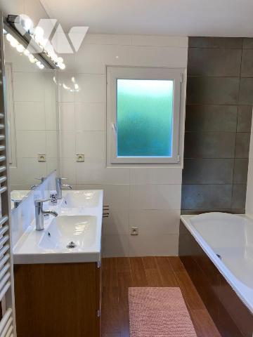 Appartement T4 avec jardin et terrasse 
