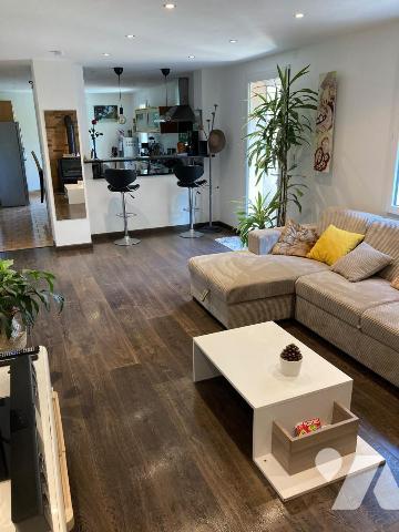 Appartement T4 avec jardin et terrasse 