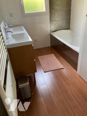 Appartement T4 avec jardin et terrasse 