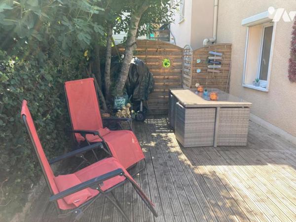 Appartement T4 avec jardin et terrasse 