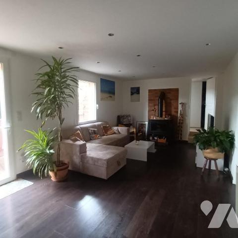 Appartement T4 avec jardin et terrasse 