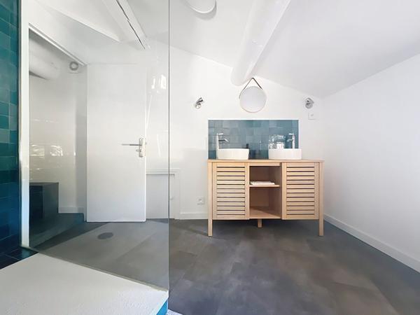 Maison T5 avec studio indépendant, piscine et garage - Gréasque (13850)