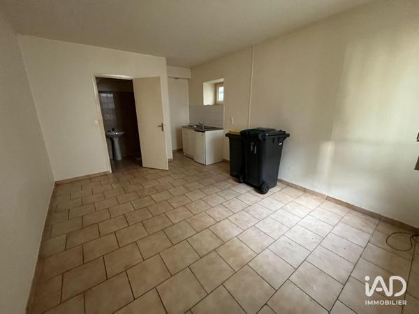 Location appartement 1 pièce 21 m² Charly-sur-Marne