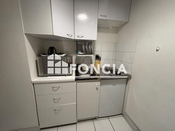 Location Studio meublé 22.65 m² - Paris 75015