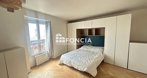 Location Appartement meublé 3 pièces 66.58 m² - Paris 75018