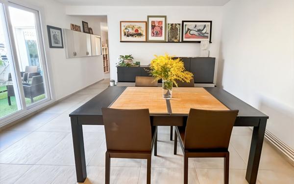 Maison à vendre    4 pièces •  Sète