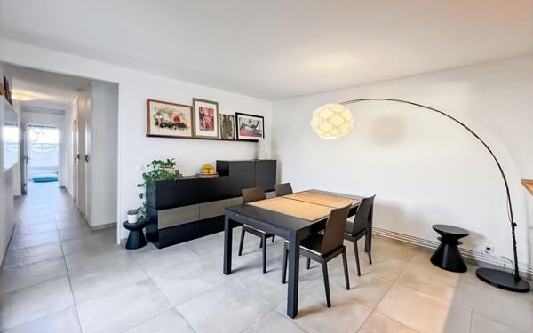 Maison à vendre    4 pièces •  Sète