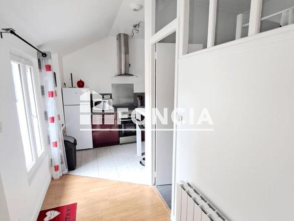 Location Studio meublé 27.68 m² - 4 RUE FRICHET Bouafle 78410