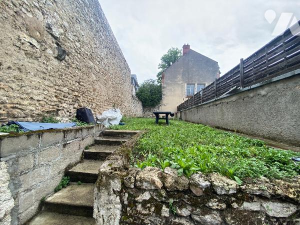 A BLOIS (41000) situé proche du centre-ville, idéal pour un investissement locatif.