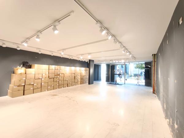 Local commercial 130m2 avec appartement emplacement N°1 - centre SAINT PIERRE D'OLERON (17)