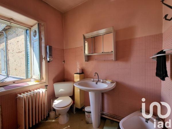 Maison de ville 6 pièces de 130 m² à Nozay (44170)