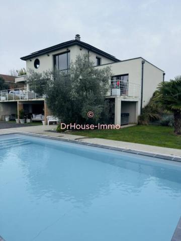 Maison à vendre 6 pièces de 178 m²