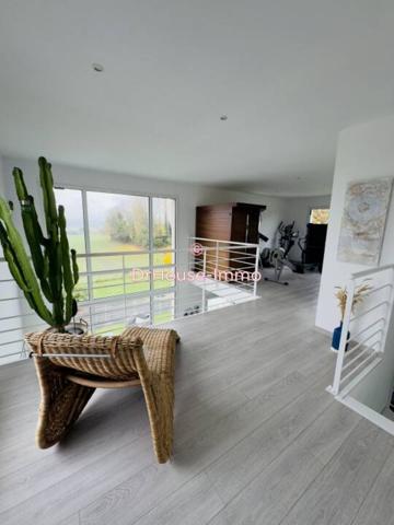 Maison à vendre 6 pièces de 178 m²