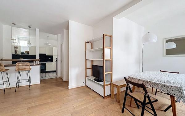 Appartement à vendre    2 pièces • 66 m2 Suresnes