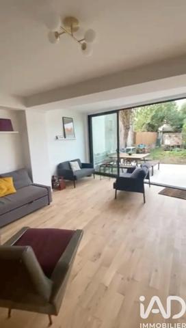 Immeuble à vendre 232 m² Romainville