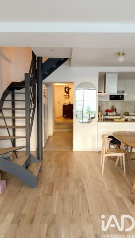 Immeuble à vendre 232 m² Romainville