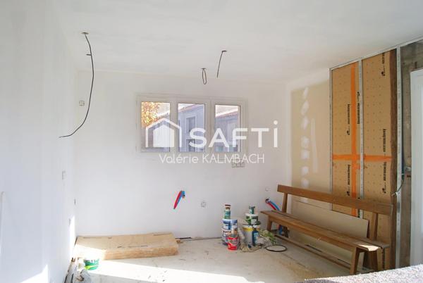 Ensemble immobilier 2 maisons, 2 garages, jardin