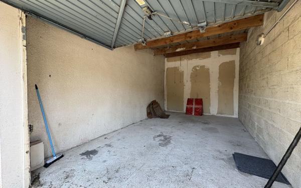 Appartement à vendre    2 pièces • 30,85 m2 Mennecy