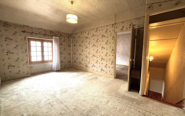 Maison à vendre    4 pièces • 112 m2 Chevannes