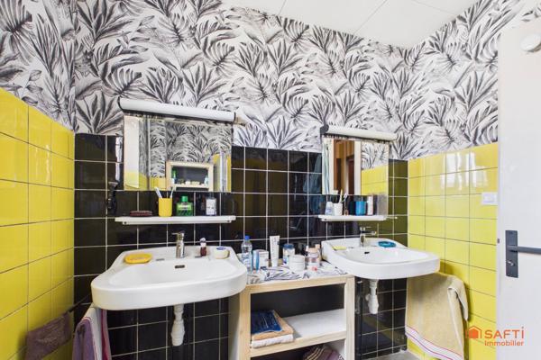 Maison familiale 5 chambres et dépendance