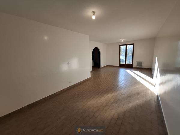 Coulommiers (77120) MAISON T6 118M SUR SOUS-SOL TOTAL COULOMMIERS