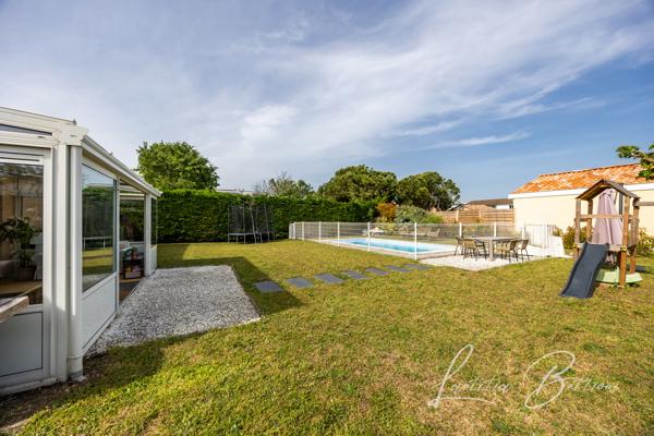 Villenave-d'Ornon (33140) Maison rénovée 5P/112.27m² avec Piscine, Garage, Boulodrome