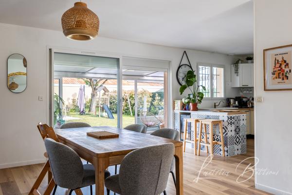 Villenave-d'Ornon (33140) Maison rénovée 5P/112.27m² avec Piscine, Garage, Boulodrome