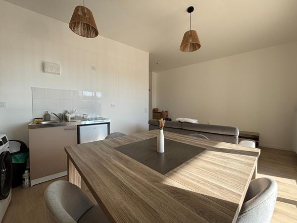 Appartement Bordeaux 1 pièce Meublé 27 m2