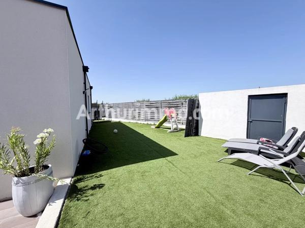 Vente                                                      Villa
                        
                     4 pièces                      125 m2                     à Vias