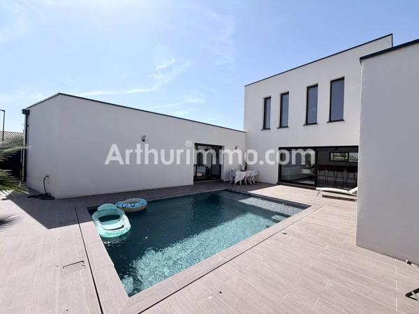 Vente                                                      Villa
                        
                     4 pièces                      125 m2                     à Vias