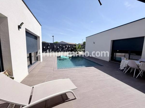 Vente                                                      Villa
                        
                     4 pièces                      125 m2                     à Vias