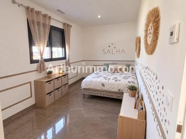 Vente                                                      Villa
                        
                     4 pièces                      125 m2                     à Vias