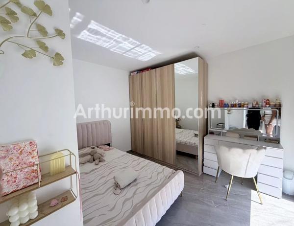 Vente                                                      Villa
                        
                     4 pièces                      125 m2                     à Vias